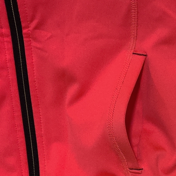 NEW Ideology Girls 16 Plus Neon Pink Jacket - Picture 3 of 9